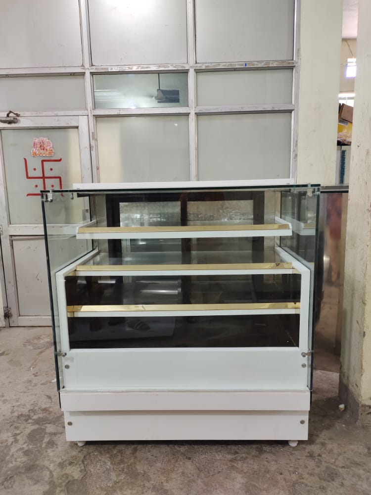 Bakery Display Counter by Real Engineering